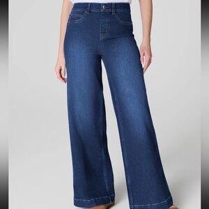 NWT SPANX Women's Flare & Wide Leg Jeans - Medium